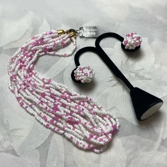 Vintage Pink and White Bohemian Glass MultiStrand Necklace Set NWT - Picture 8 of 15